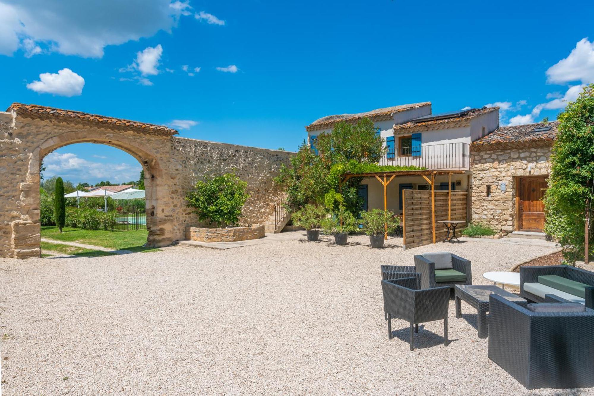 Le Mas de la Vinçane Pernes-les-Fontaines Exterior foto